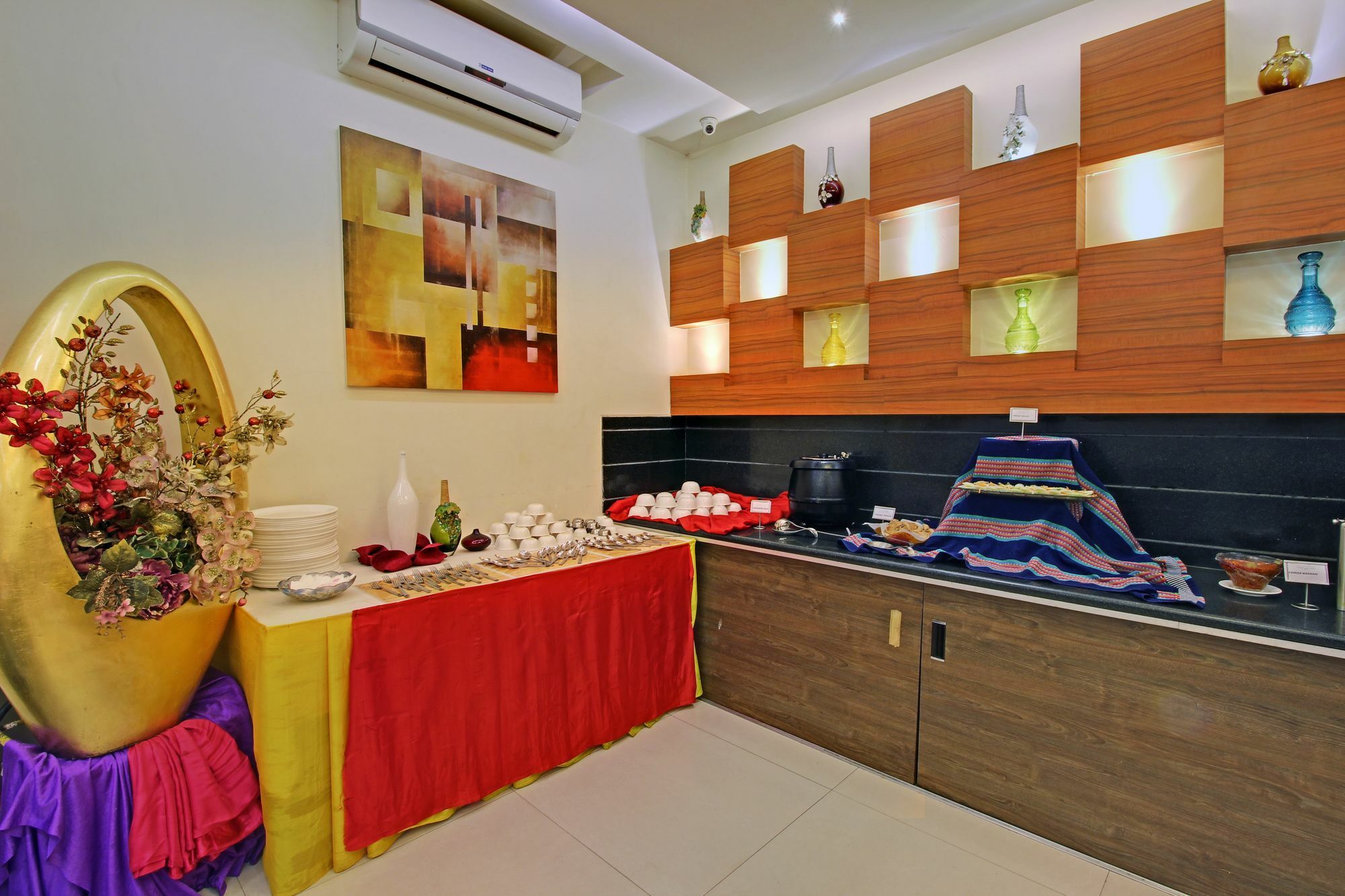 Hotel Sai Jashan Shirdi - Where Blessings & Comfort Meet Eksteriør billede