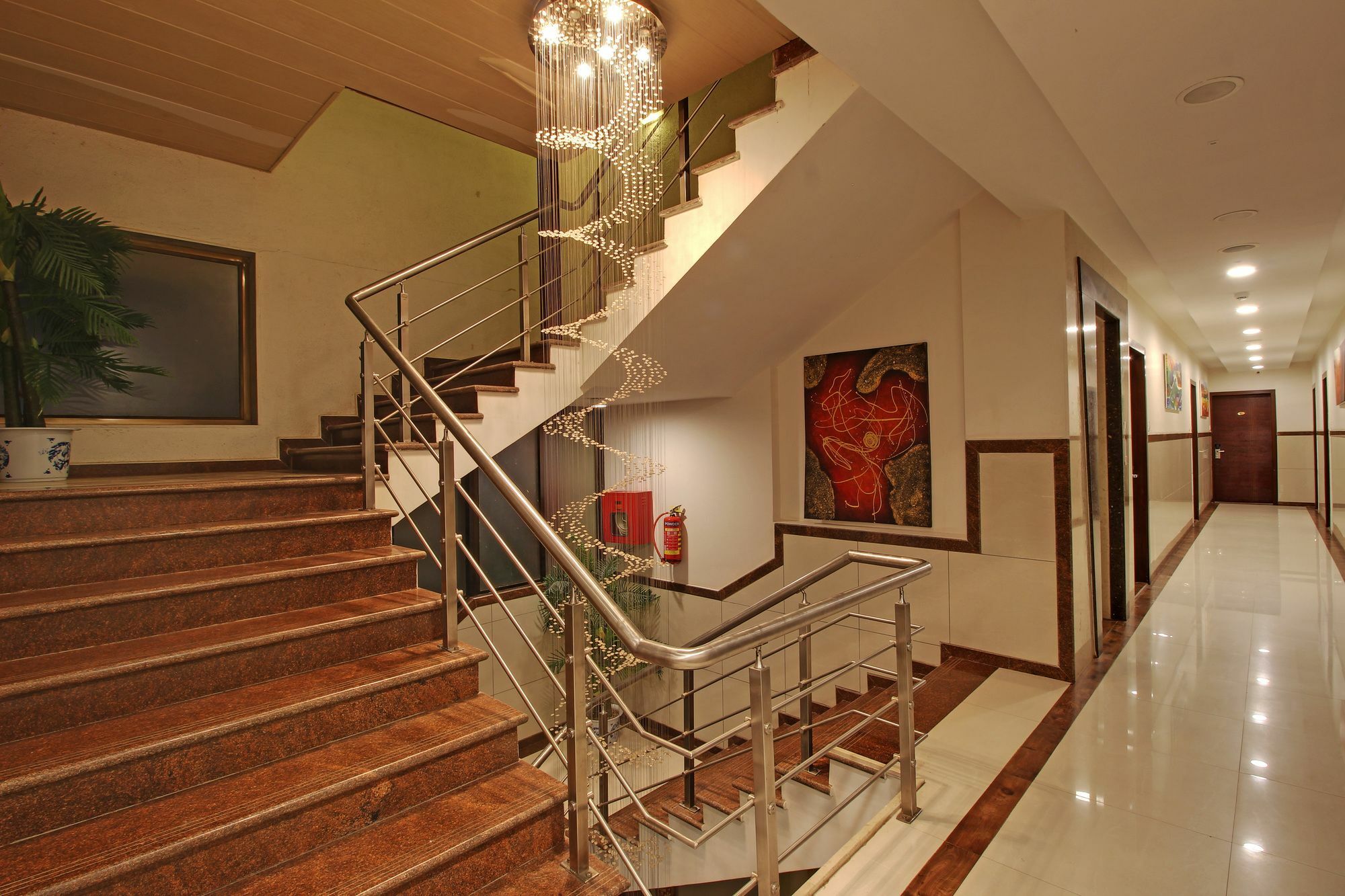 Hotel Sai Jashan Shirdi - Where Blessings & Comfort Meet Eksteriør billede